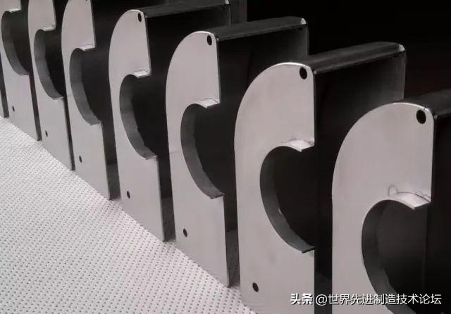 冲孔字订做_七彩冲孔字和全彩冲孔字有什么区别_冲孔字